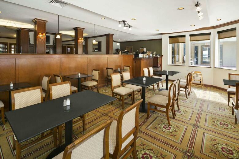Hotel Days Inn & Suites Omaha