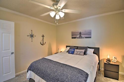 Virginia Beach Townhouse - 2 Mi To Boardwalk!