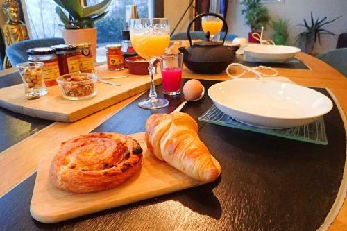 Bed & Breakfast Le Belv�d�re : Chambres Et Table D'h�tes