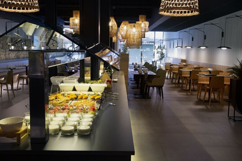 Hotel Delf�n