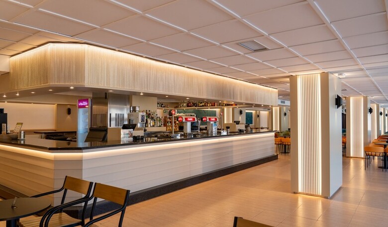 Hotel H Top Jadhe