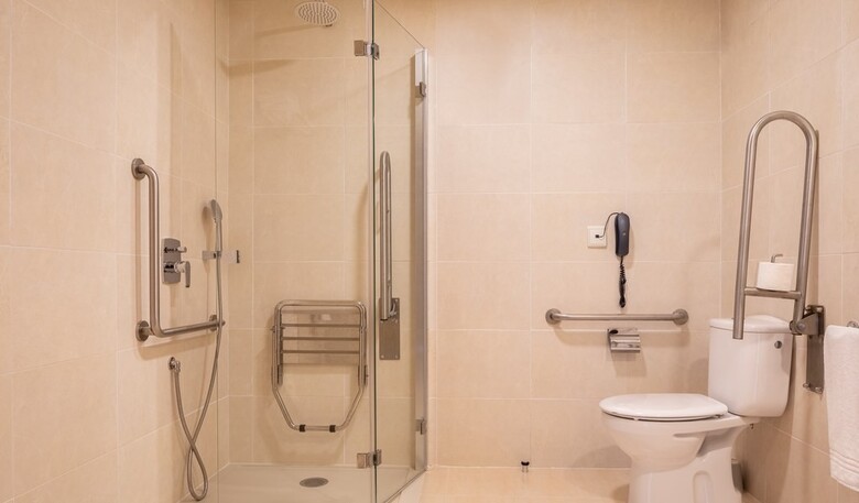 Hotel H Top Jadhe