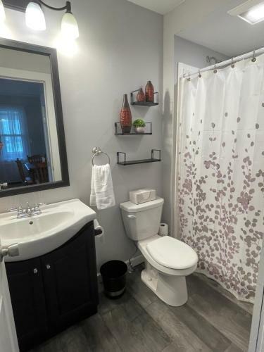 Good Knight Inn - Cozy Home Close To Fun Activities