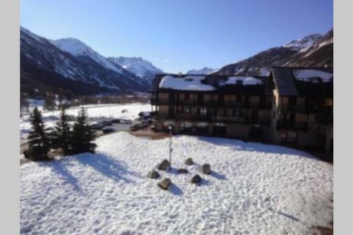 Apartamento Loue Studio de Vacances R�nov� � N�vache