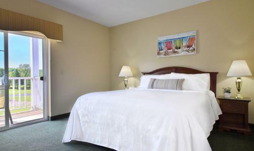 Hotel Four Seasons Island Resort