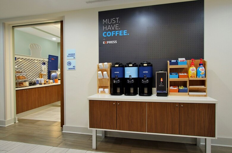 Holiday Inn Express Hotel & Suites Lafayette
