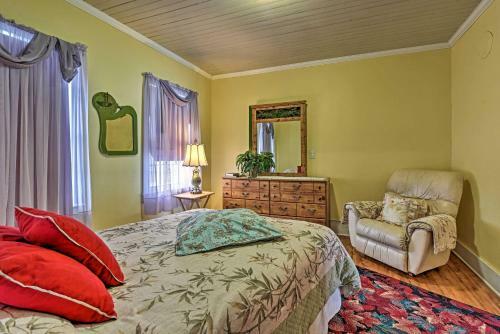 Historic Getaway With Backyard And Lake Pepin Views!