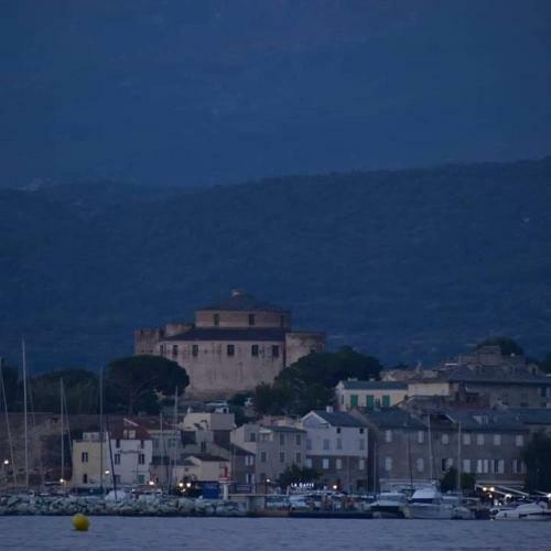 Apartamento Coin Tranquille � 2km de Saint-florent