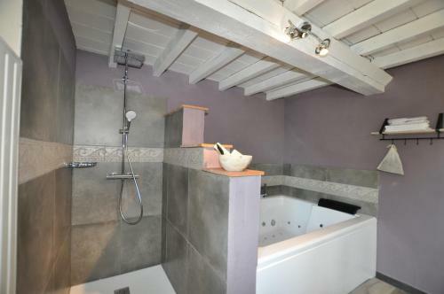 Hostal Le Mas Des Colombes