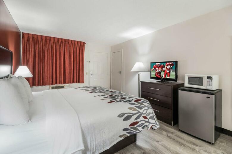 Motel Red Roof Inn Cadiz