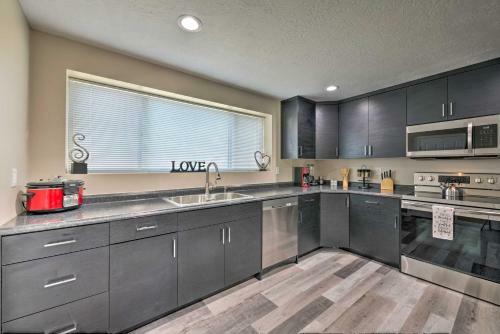 Apartamento Pet-friendly Sandy Getaway - 14 Mi To Snowbird!