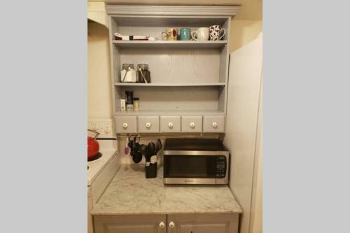 Apartamento Bright And Spacious 3 Bedroom Suite Near Mountains