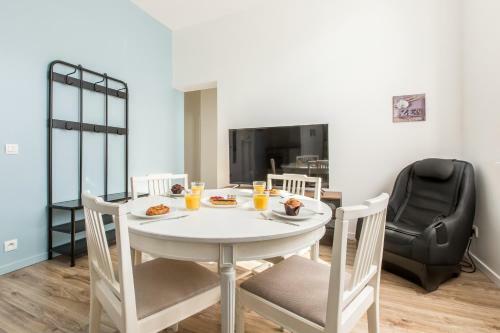 Apartamento Appartement Moderne, Propre, Wifi, Si�ge Massant