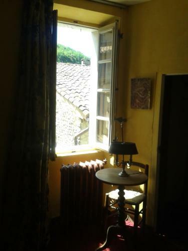 Hostal Suite Proven�ale