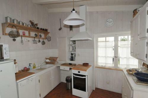 Maison de Village En 2 Parties