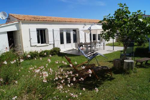 Ol�ron- Maison Plain Pied, 10 Pers, � 100 M. de La Plage
