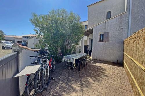 Apartamento R�f Ls56 : Studio 4 Pers Carriero Di Pounentaou