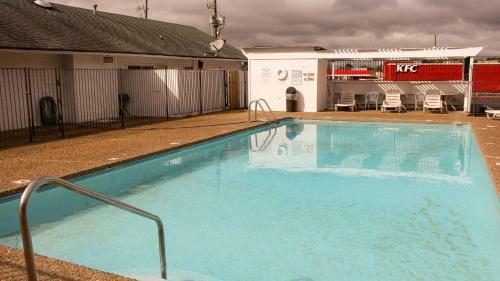 Motel 6 Fayetteville
