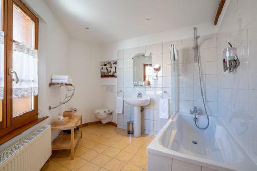 Bed & Breakfast Les Suites - La Cour St Fulrad