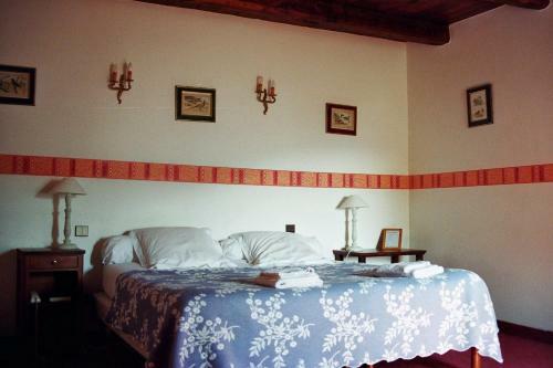 Hotel H�tel Du Ch�teau de Cabri�res