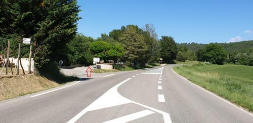 Mazet de Vacances Dans Le Domaine de L'espa�