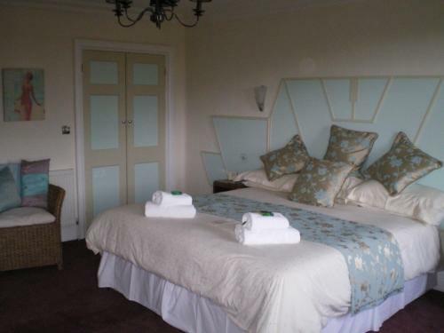 Hostal The White Lodge