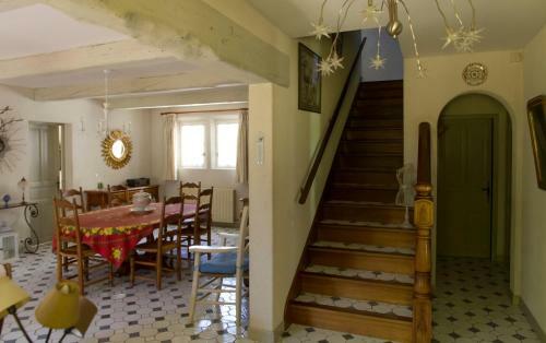 Villa Maison de Campagne Au Charme Proven�al