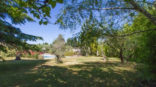 Villa Maison de Campagne Au Charme Proven�al
