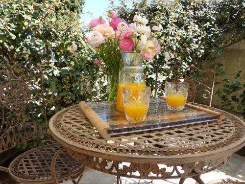 Charmante Petite Maison A L'�ntr�e de Saint Tropez
