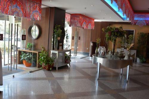 Al Jaad Mahbas Hotel