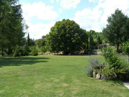 Bed & Breakfast Logis Des Magnans - Le Murier -
