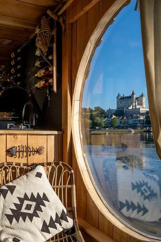 Loire Evasion - Bateau Ecolodge Le Martin P�cheur