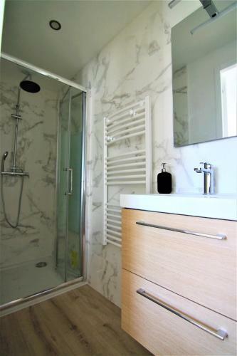 Apartamento T2 Charmant - Segr� Centre Ville - 003