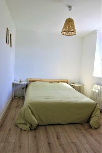Apartamento T2 Charmant - Segr� Centre Ville - 003