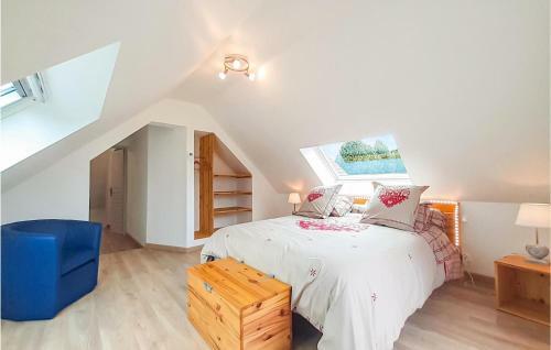 Stunning Home In Ledinghem With Jacuzzi, Sauna And Wifi