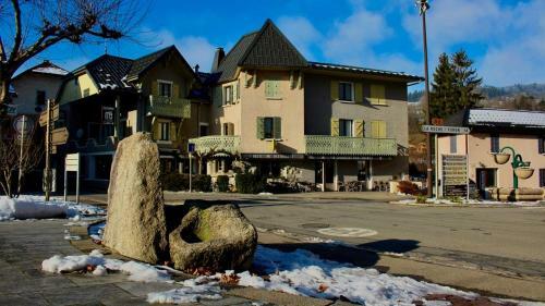 Hotel Logis La Chaumi�re Saint-maurice