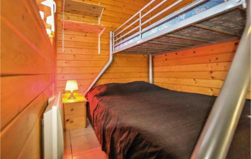 Awesome Home In Thuyets With Wifi And 2 Bedrooms