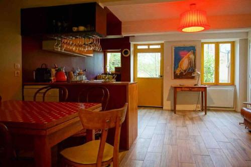 Maison de Campagne � 15 Km de Cluny