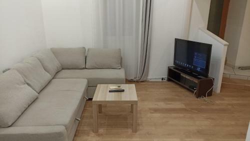 Apartamento Studio Neuf Climatis� Avec Terrasse (N.4)