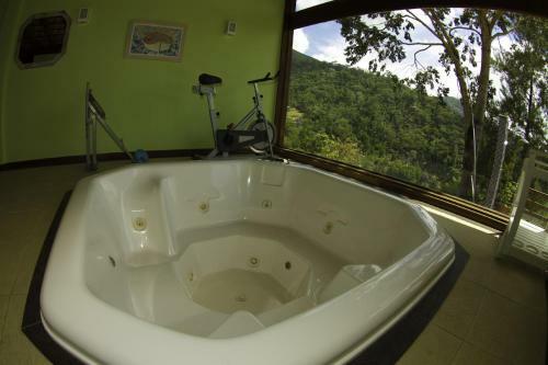 Hostal Pousada Alto Itaipava
