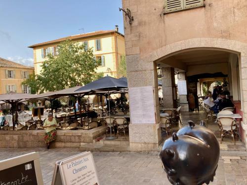 Unique And Exclusive House In Valbonne Village