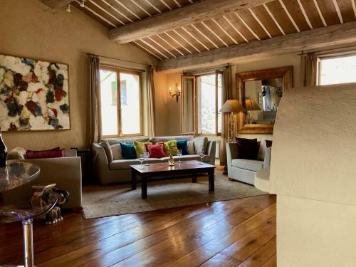 Unique And Exclusive House In Valbonne Village