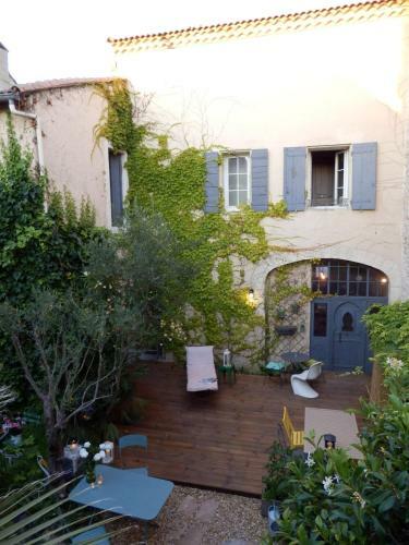 Hostal Envie De Sud