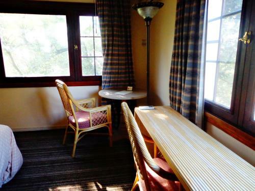 Bed & Breakfast Hotel De La Tour