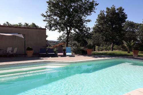 Bed & Breakfast Cabanes Tr�sors de Campagne,spas Privatifs