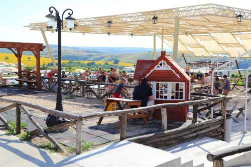 Seven Generations Winery Hotel
