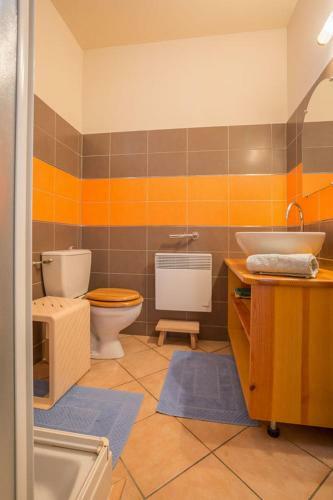 Bed & Breakfast Chambres D'h�te de Laudun