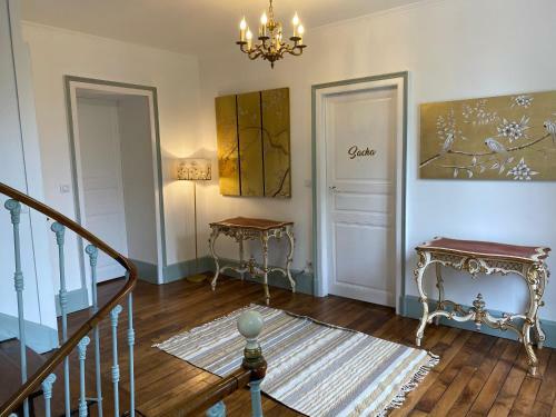 Villa Demeure de Prestige Avec Piscine Chauff�e Et Spa