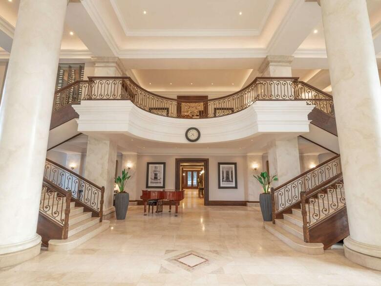 Hotel Southern Sun Cullinan