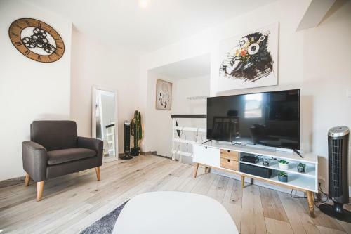 Apartamento La Cath�drale � Port�e de Main !